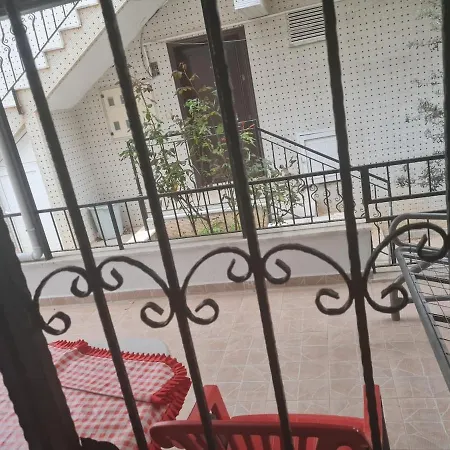 Garden Floor Summer House In Uslu Site 250m To The Sea Feriehus *