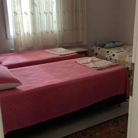 Feriehus Garden Floor Summer House In Uslu Site 250m To The Sea *