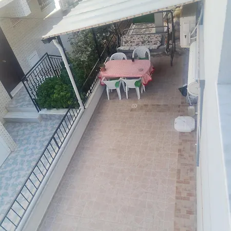 Garden Floor Summer House In Uslu Site 250m To The Sea Feriehus *